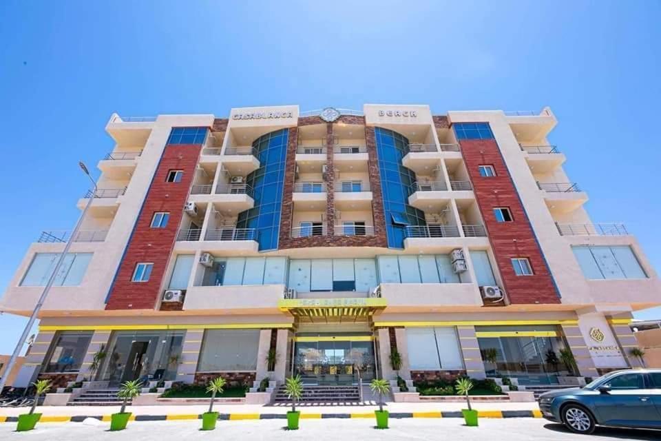 Casablanca Beach Resort With Private Beach And Swimming Pools Hurghada Exteriör bild